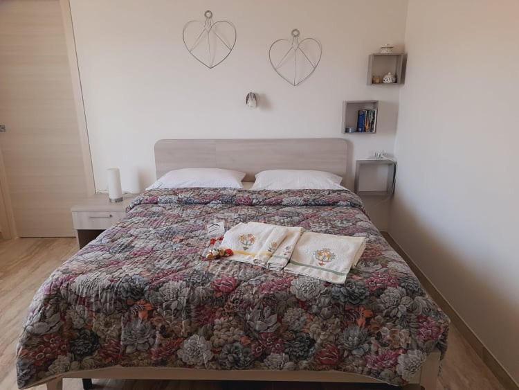 Casa Iacovelli Bed & Breakfast Casalvecchio di Puglia Bagian luar foto